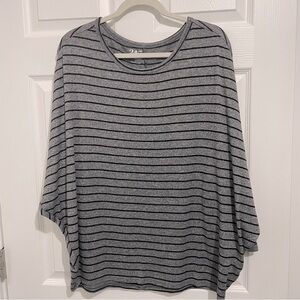 Maurices Gray Striped Crew Neck Sweater